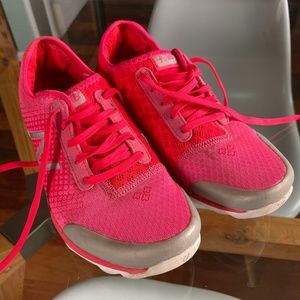 New Balance REVlite Runners